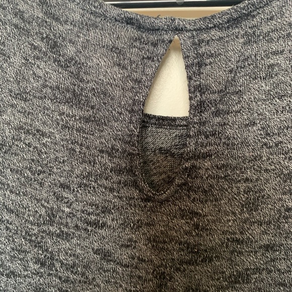 Grey t-shirt dress - Picture 4 of 5